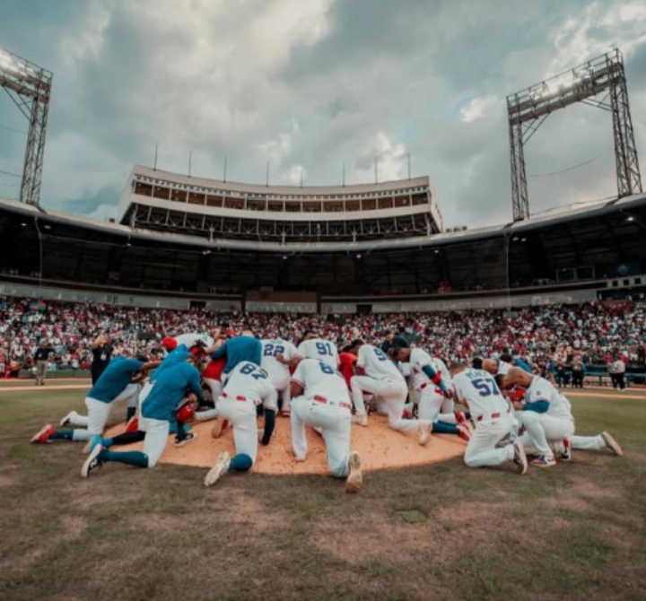 CLASICO BEISBOL; DOMINICANA SE DESPIDE CON EMPATE ANTE DETROIT