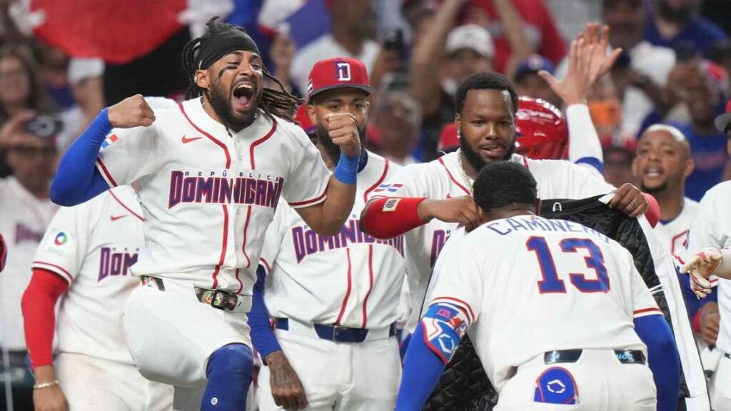 DOMINICANA INICIA CON TRIUNFO APLASTANTE A NICARAGUA