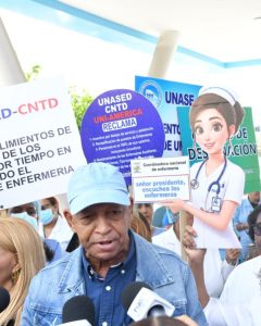 Enfermeras llaman a paro nacional de 24 horas