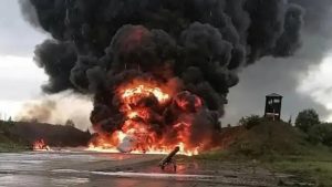 Ucrania intensifica ataques con drones de largo alcance contra infraestructura petrolera rusa