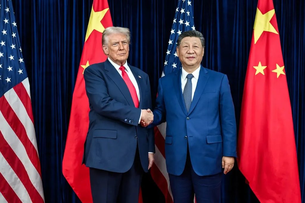Trump y Xi se reúnen en Beijing